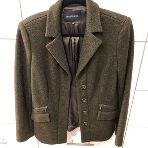 Lafayette 148 size 8
 jacket/blazer